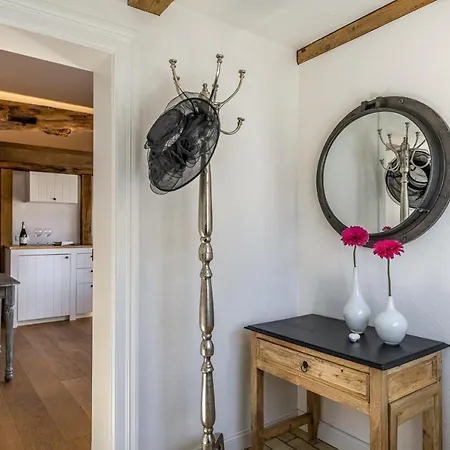 Apartment Hofgut Bockelkathen 6 *